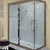 Elegant rectangular shower enclosure