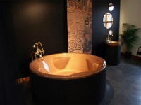 Топ 8 на най-добрите производители на акрилни вани - преглед на пазара