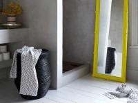 Paniers pour le linge dans la salle de bains