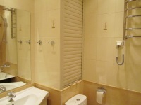 How to make a box for pipes in the bathroom with his hands?