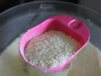 How much powder to put in the washing machine?