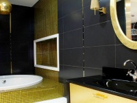 セラミックタイルバスルーム