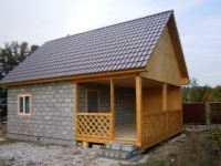 Häkkiharkosta valmistettujen kylpyjen ominaisuudet