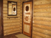 Auswahl der Türen für die Sauna. 