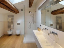 Water resistant laminate