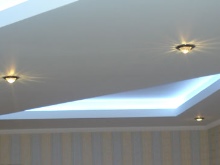 Tecto suspenso para casa de banho