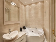 Tecto da casa de banho