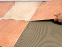 монтаж на плочки за баня