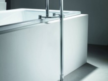 Стилен парапет за баня