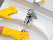 Καθαρισμός του μπάνιου