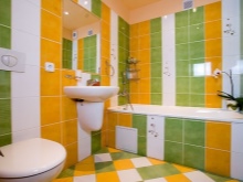 Комбинация от бели плочки