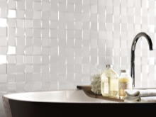 Текстура на бели плочки