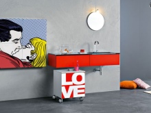 Contrasting minimalist bathroom