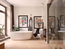 Beautiful and harmonious fusion style bathroom design