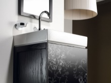 Modernās vannas istabas mēbeles