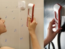 Suihkupää, jossa on radio