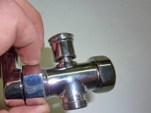 Demontaż przycisku mieszacza - krok 5