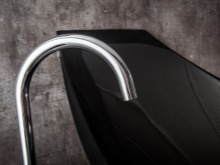 Torneira de chão para encher a rede de banho