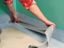 Полагане на влагоустойчива лента