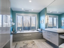 Τιρκουάζ μπάνιο