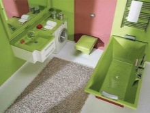 Žalia vonia derinama su kitomis spalvomis