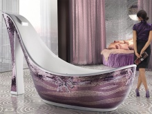 Vasca da bagno a forma di scarpa