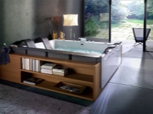 Vasca da bagno con ripiani