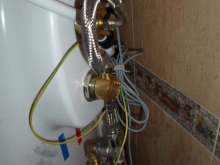 Σύνδεση της γεννήτριας ατμού στην καμπίνα ντους