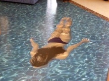 Het beeld voor een ruime badkuip 