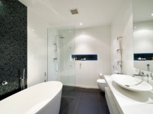 Μπάνιο με καθρέφτη