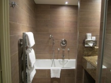 Гранитогресни плочки за облицовка на банята