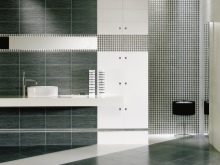 Πλακάκια σε ένα μπάνιο υψηλής τεχνολογίας