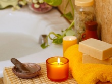 Baie caldă și plăcută pentru relaxare