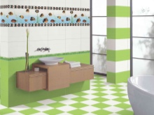 Lichtgroen, wit en blauw in de badkamer.