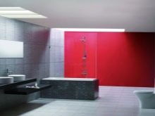 Baie - alb, gri și purpuriu