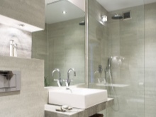 Finisaj de baie gri subtil