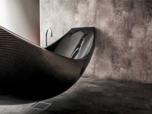 Alkuperäinen ja kaunis kylpyamme