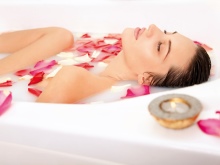 克娄巴特拉牛奶浴