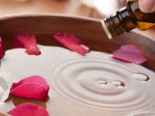 Eeterlike õlide vann käte jaoks