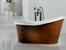 Vintage μπανιέρα από χυτοσίδηρο