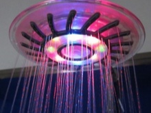 Bakgrundsbelyst dusch