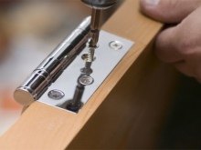 Hingede paigaldamine