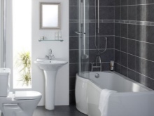 Fördelar med ett kombinerat badrum och toalett