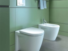 Modernaus tualeto unitazo praplovimo sistema