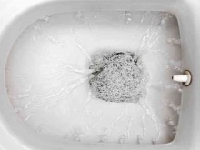 Dušo tualeto dubens nuleidimas