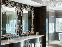 Badezimmerspiegel und sein Design