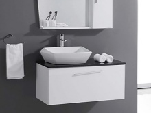 Esilevyinen keraaminen pesuallas pesuhuoneeseen