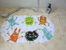 Tips för att välja en babymatta för badrummet