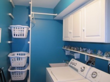 Panier à linge suspendu pour salle de bains