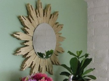 Come appendere uno specchio fatto a mano in bagno